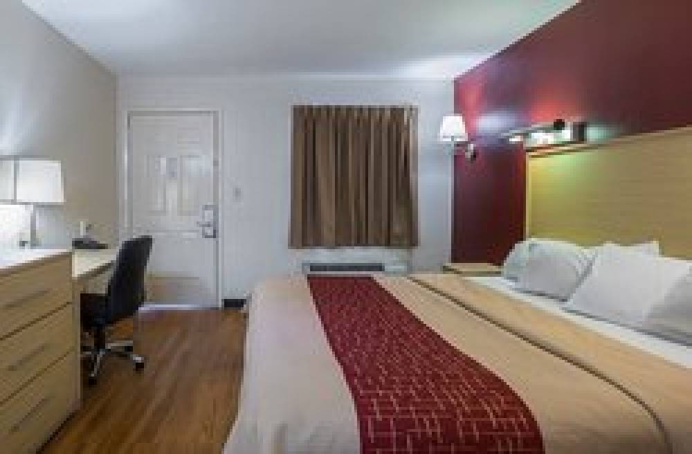  Red Roof Inn West Memphis, AR  9