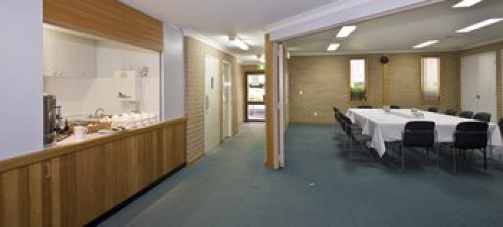 175 One Hotels And Apartments 4