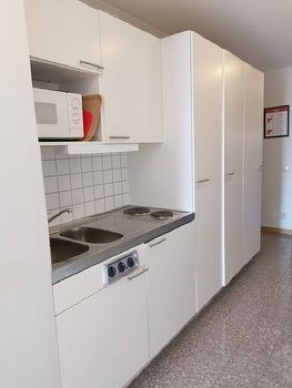 2HOME HOTEL APARTMENTS SOLNA 7