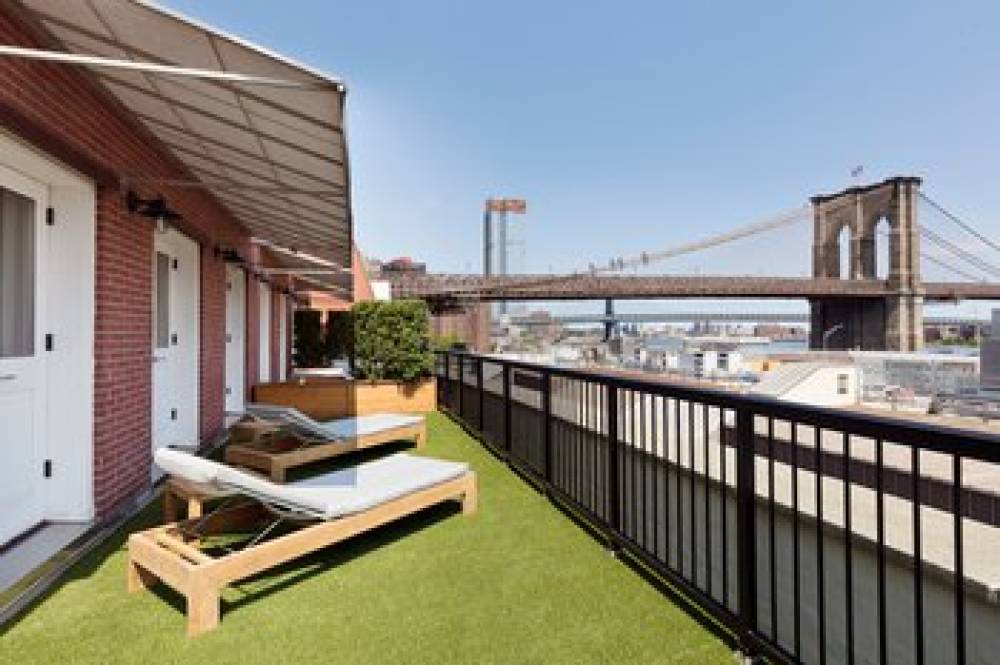 33 SEAPORT HOTEL NEW YORK 7