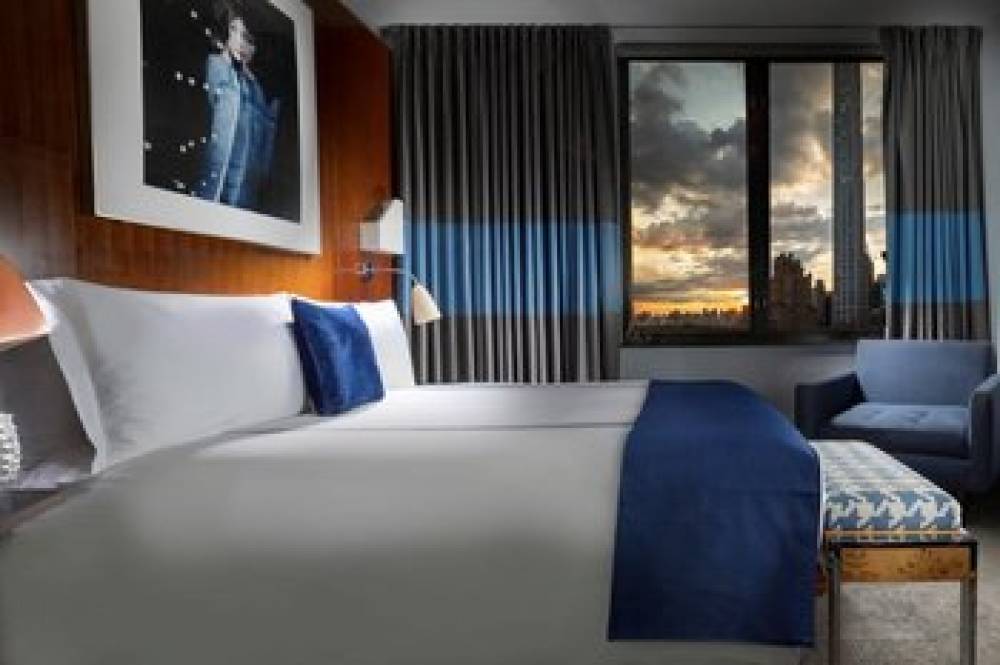 6 COLUMBUS CENTRAL PARK HOTEL 10