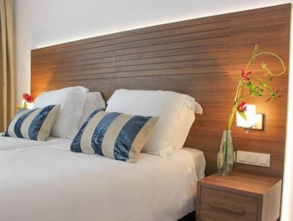 A HOTEL OOSTERHOUT 2