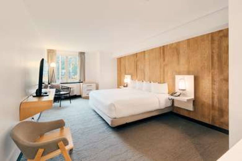 AAVA WHISTLER HOTEL 3
