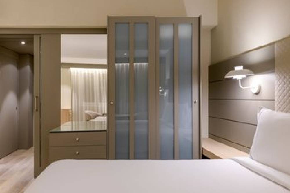 AC By Marriott Hotel Carlton Madrid 5