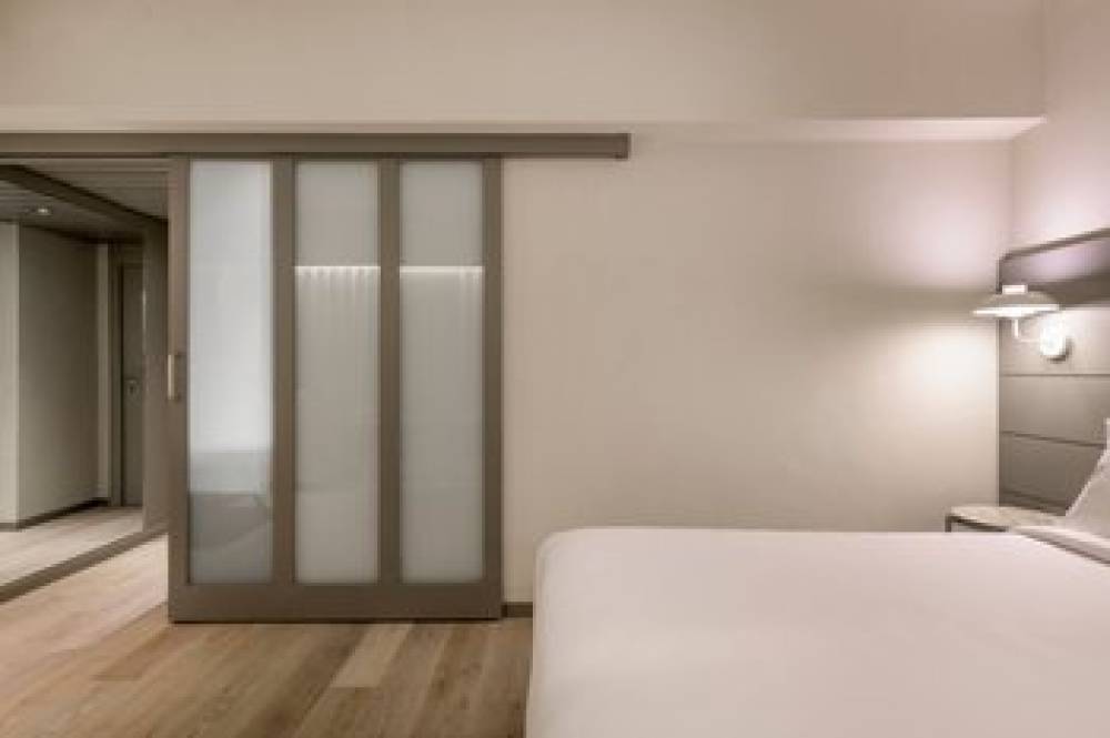 AC By Marriott Hotel Carlton Madrid 9