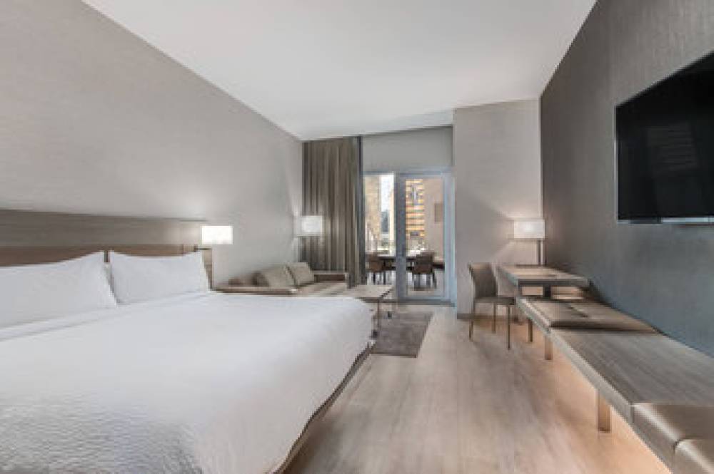 AC Hotel By Marriott Charlotte City Center 1