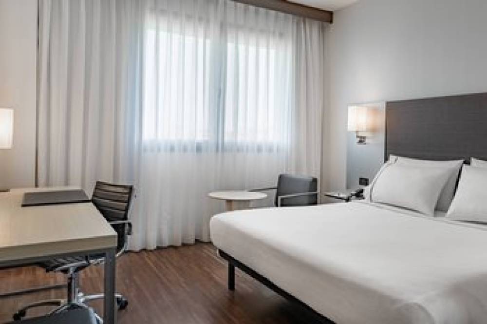 AC Hotel By Marriott Firenze 5