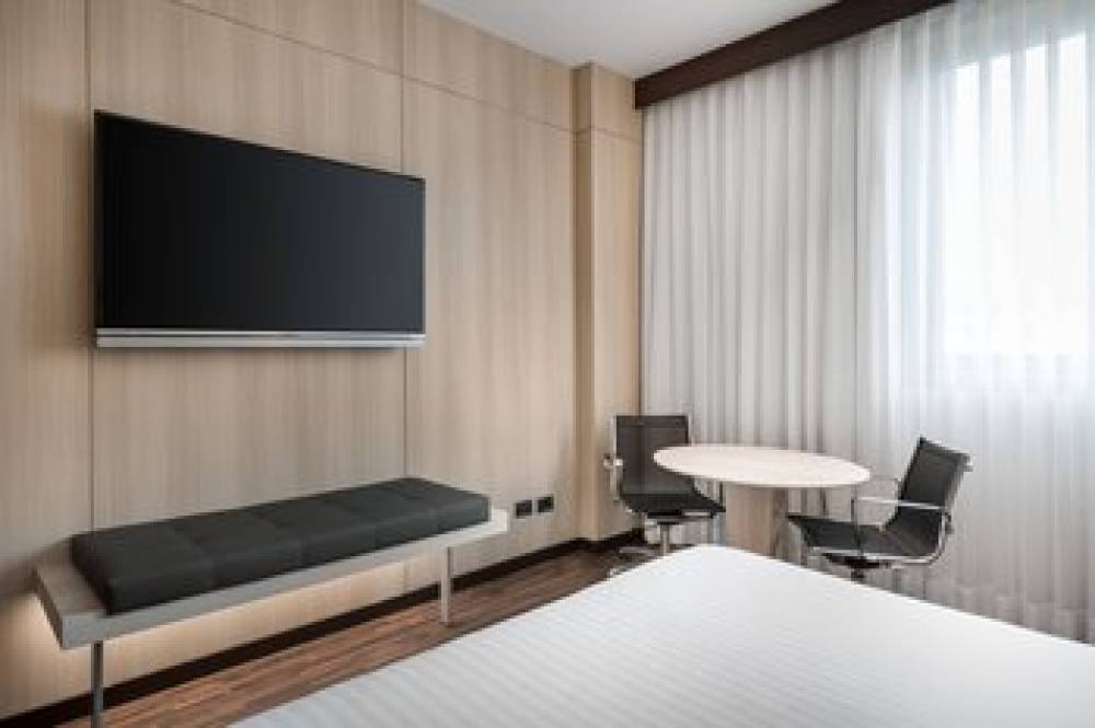 AC Hotel By Marriott Firenze 6
