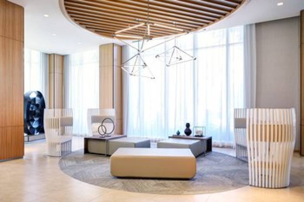 AC Hotel By Marriott Miami Aventura 5