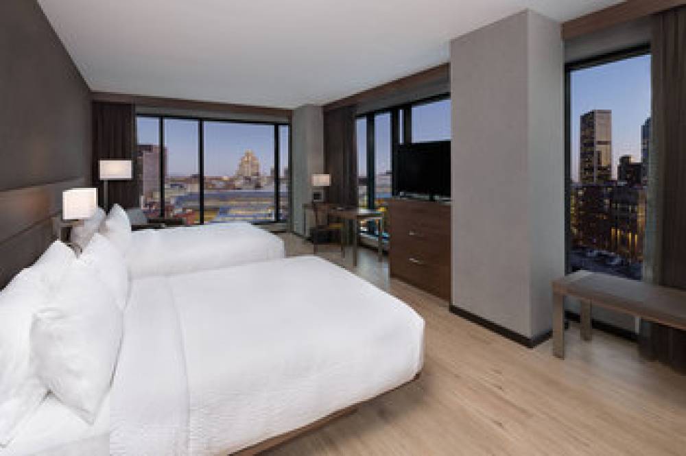 AC Hotel By Marriott Montreal Downtown 7