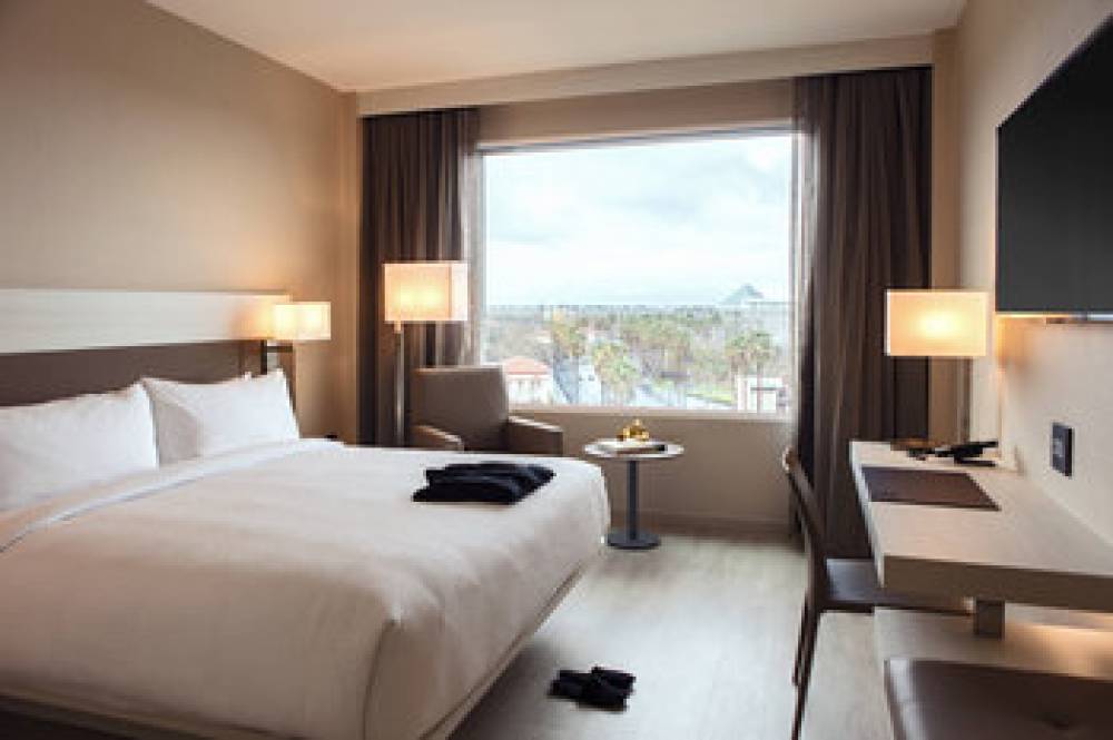 AC Hotel By Marriott San Jose Downtown 5
