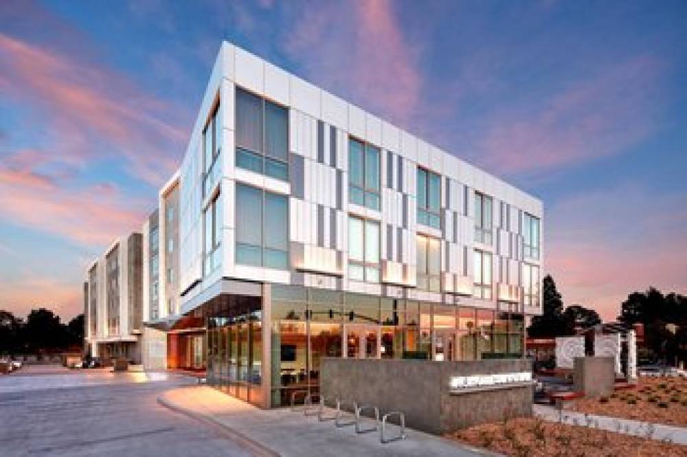 AC Hotel By Marriott Sunnyvale Cupertino 2