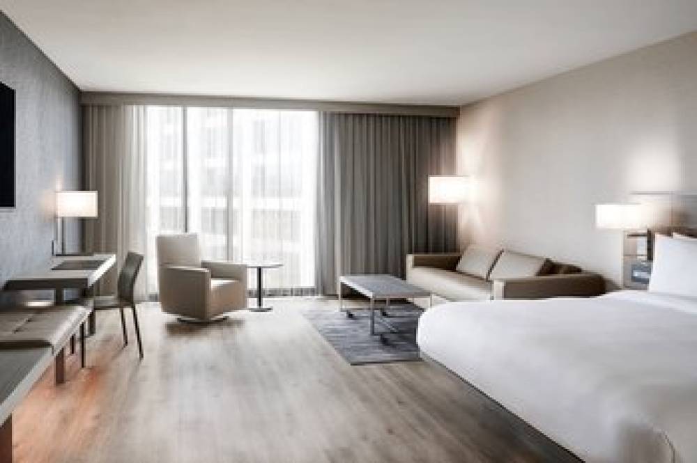 AC Hotel By Marriott Tampa Airport 6