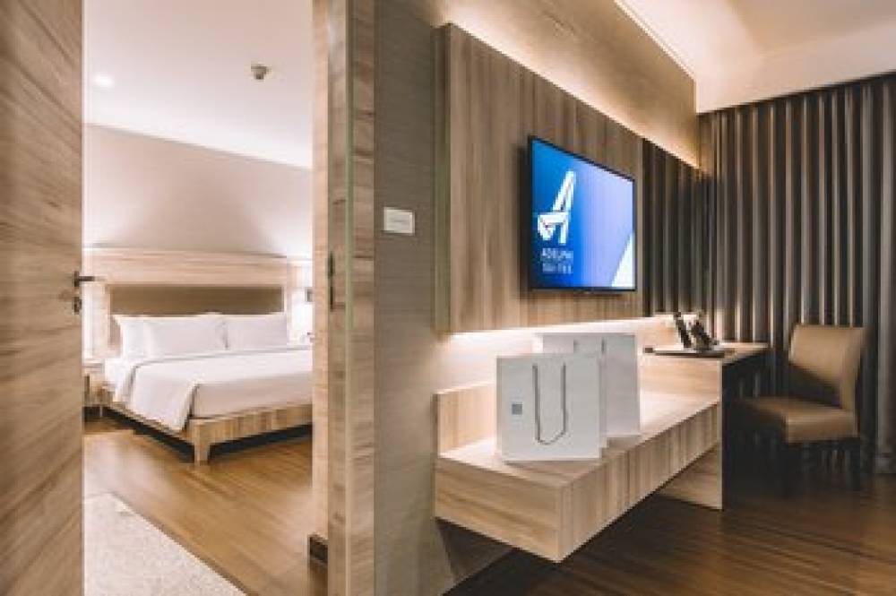 ADELPHI SUITES BANGKOK 3