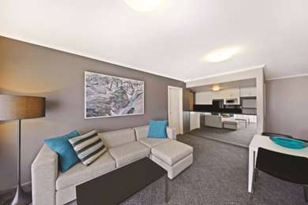 ADINA SYDNEY SURRY HILLS 7