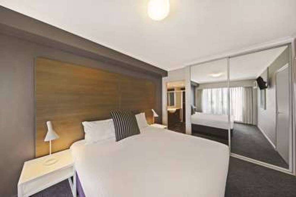 ADINA SYDNEY SURRY HILLS 6