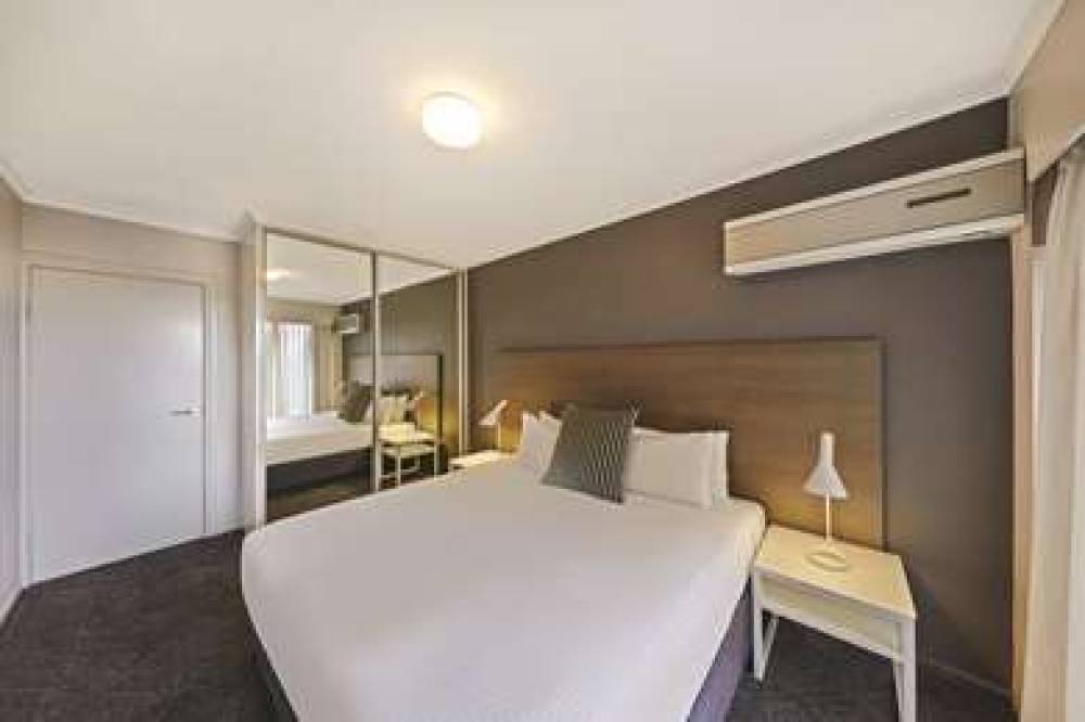 ADINA SYDNEY SURRY HILLS 10