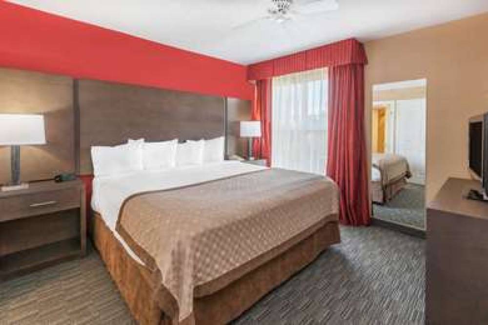 AFFORDABLE SUITES DETROIT WARR 9