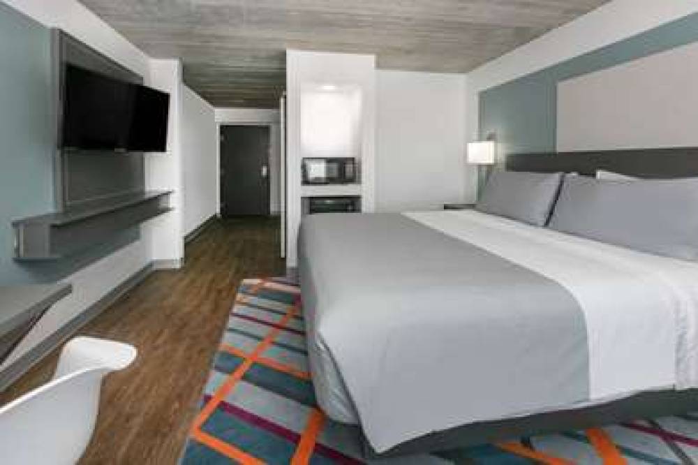 AGGIELAND BOUTIQUE HOTEL 9