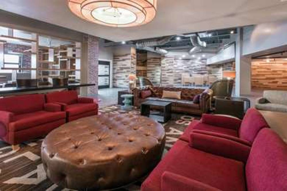 AGGIELAND BOUTIQUE HOTEL 5