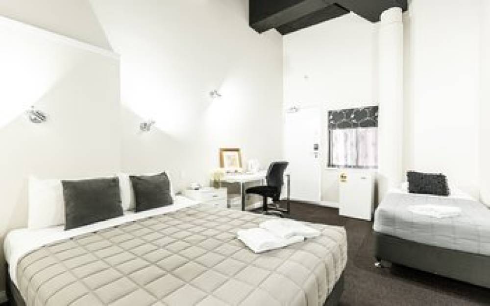 AIRPORT HOTEL SYDNEY 9