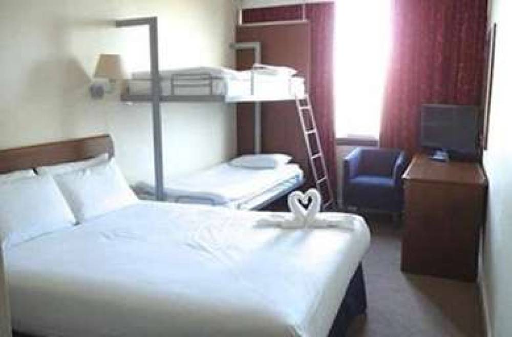 AIRPORT INN GATWICK 4