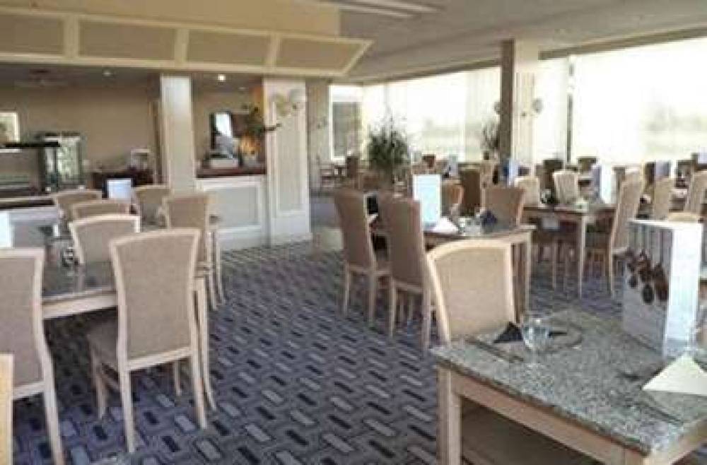 AIRPORT INN GATWICK 3