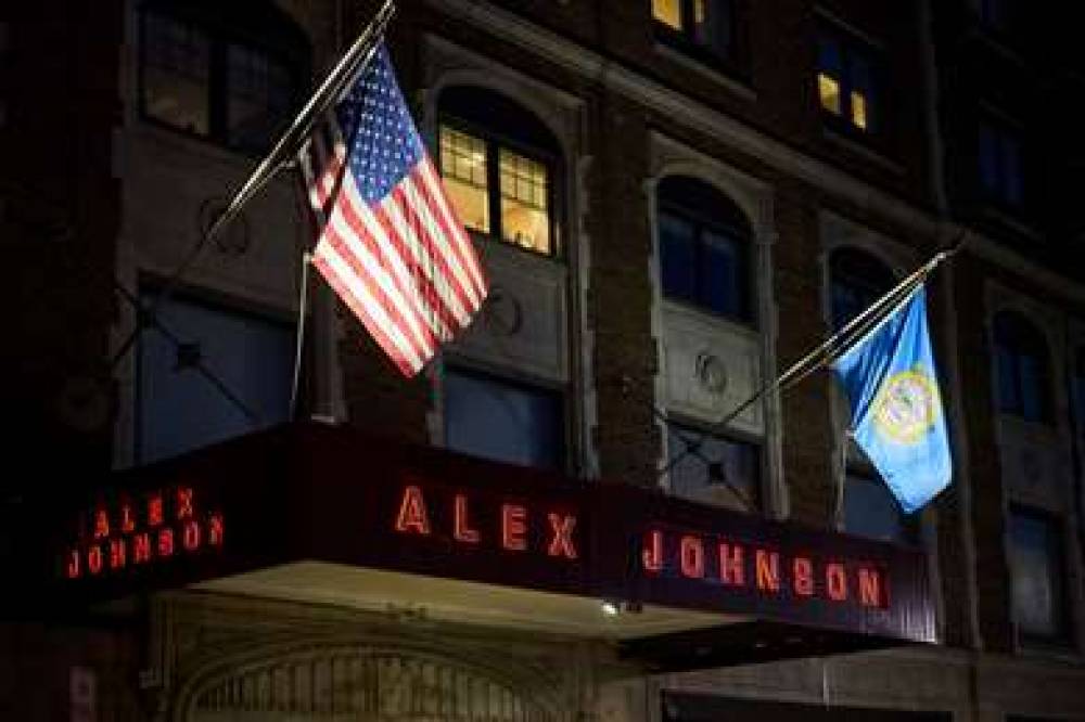 ALEX JOHNSON CURIO BY HILTON 5