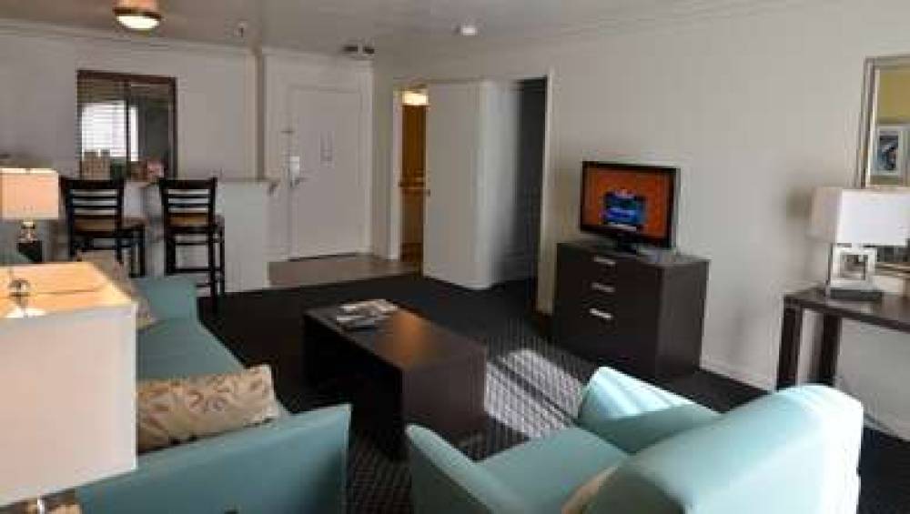 ALEXIS PARK ALL SUITE RESORT 5