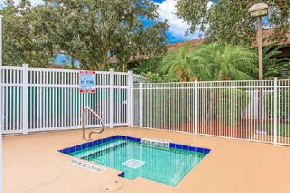 ALHAMBRA VILLAS BY DIAMOND RESORTS, 7