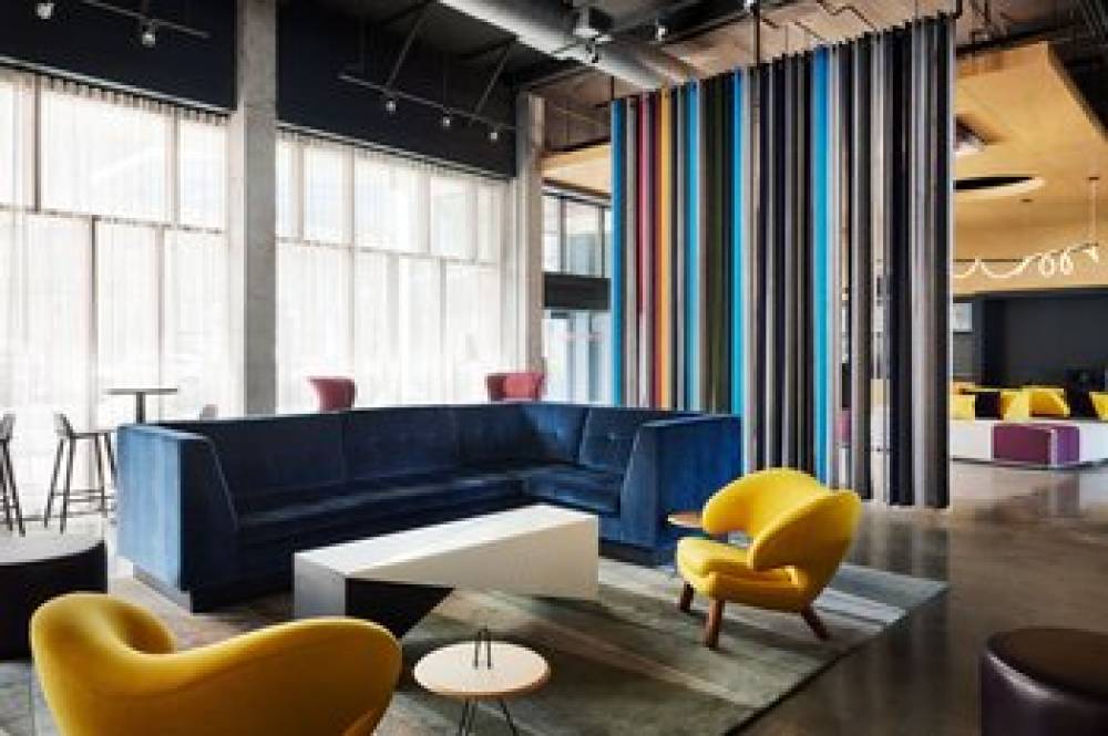 Aloft Atlanta Downtown 4