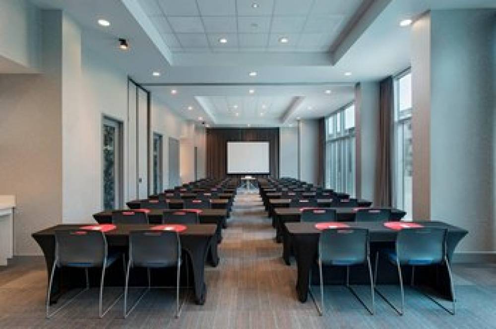 Aloft Austin At The Domain 4