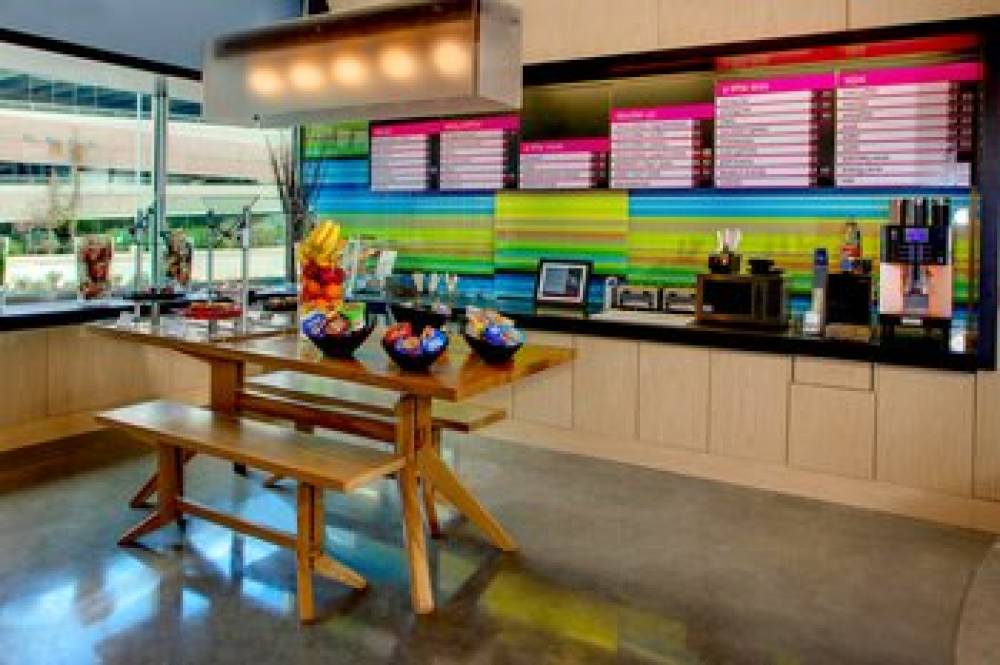 Aloft Austin At The Domain 3