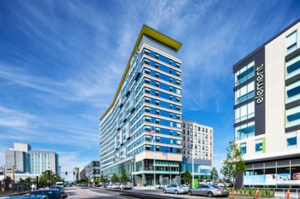 Aloft By Marriott Boston Seaport 2