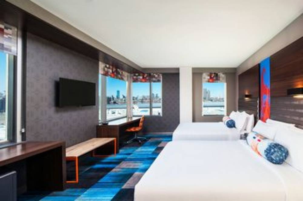 Aloft By Marriott Boston Seaport 8