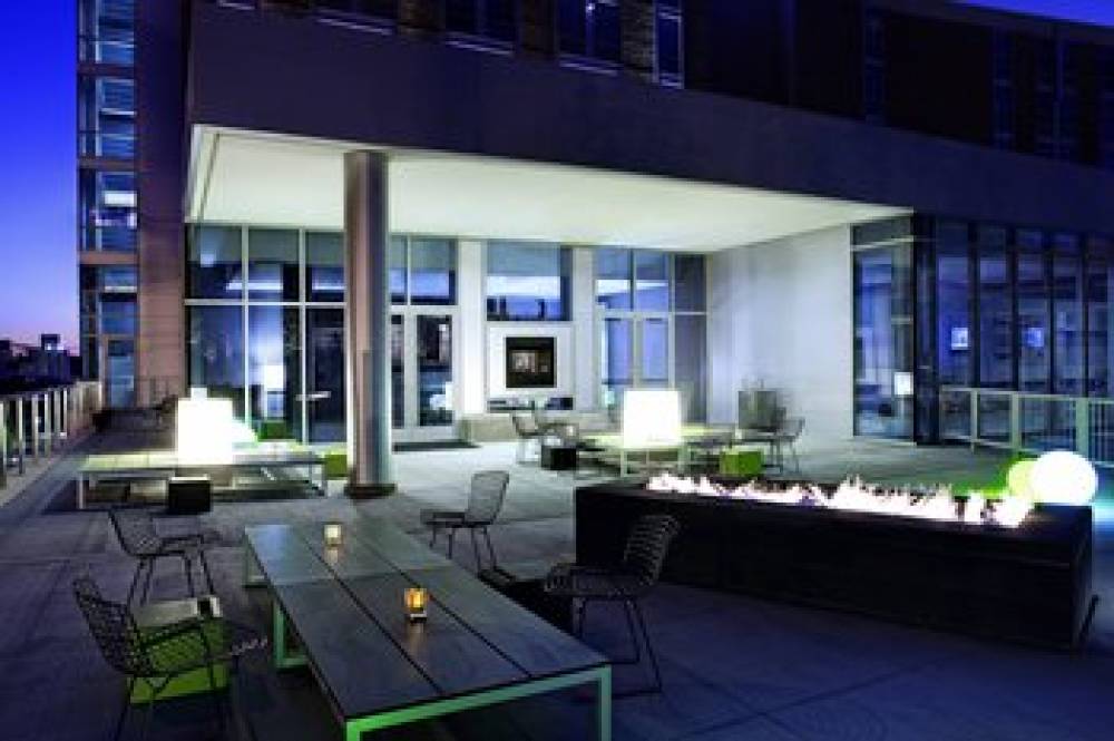 Aloft Cleveland Downtown 9