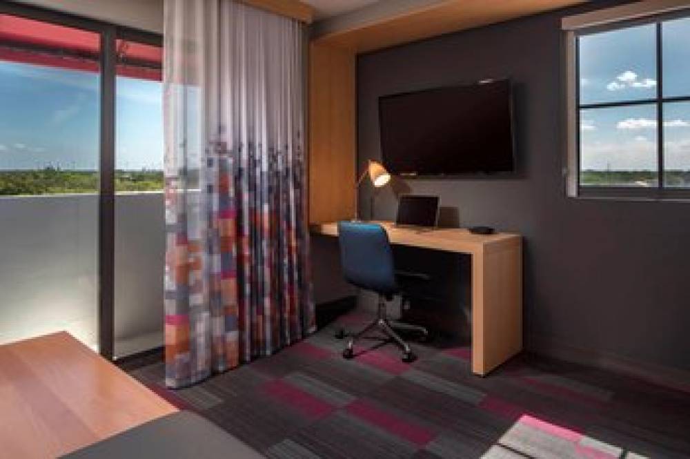 Aloft Coral Gables 8
