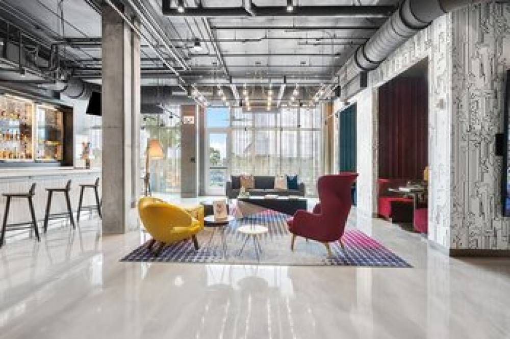 Aloft Fort Lauderdale Airport 6