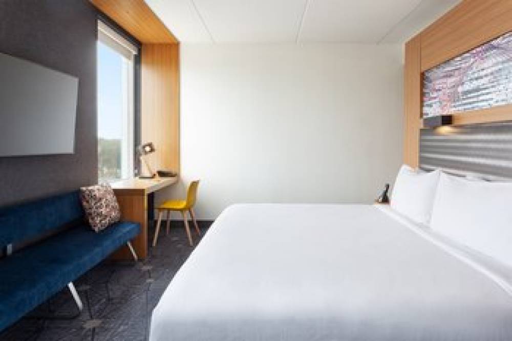 Aloft Jacksonville Tapestry Park 4