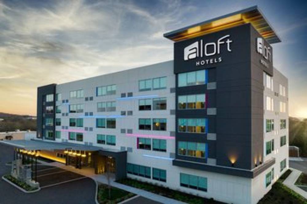 Aloft Knoxville West 1