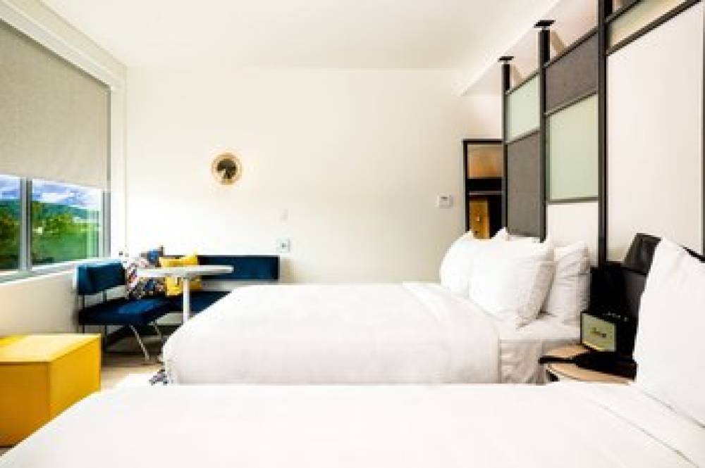 Aloft Knoxville West 6