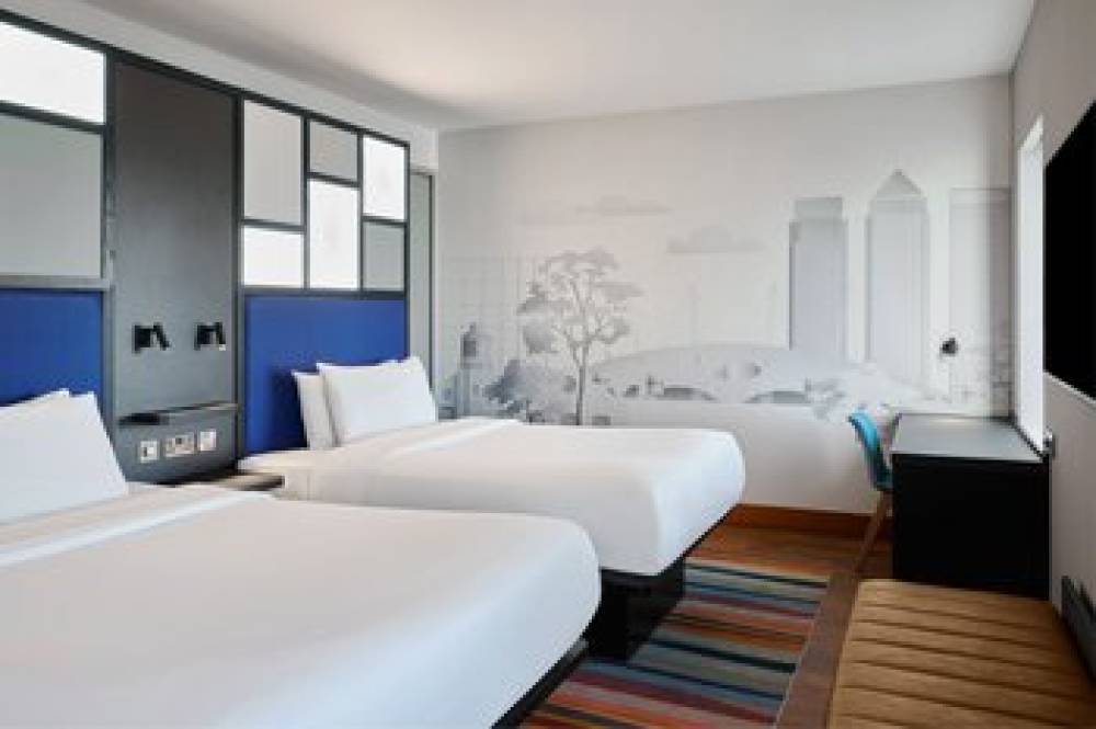 Aloft London Excel 7