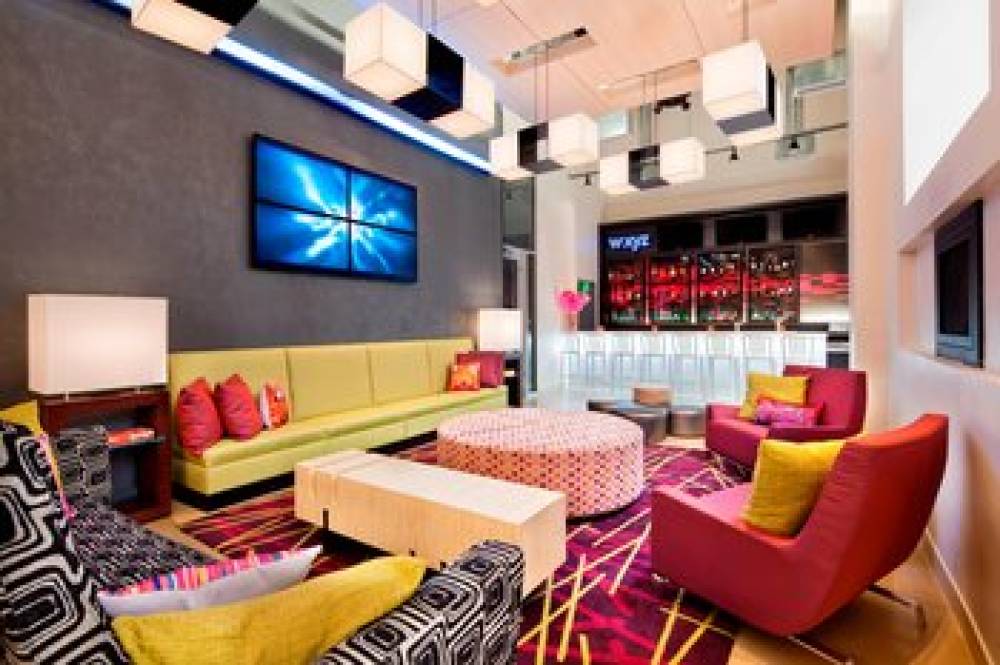 Aloft Manhattan Downtown Financial District 7