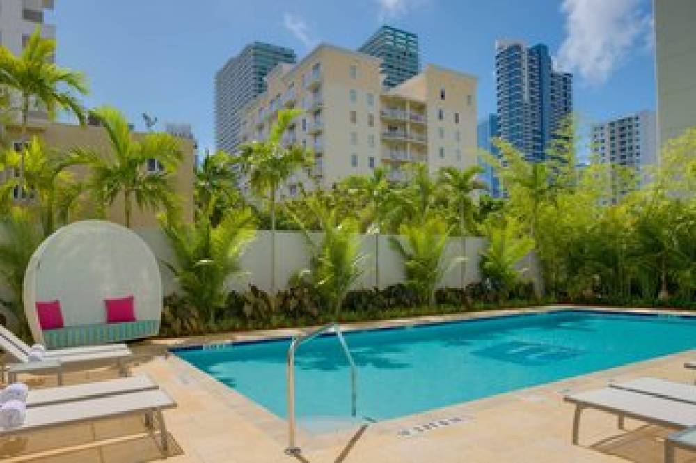 Aloft Miami Brickell 10