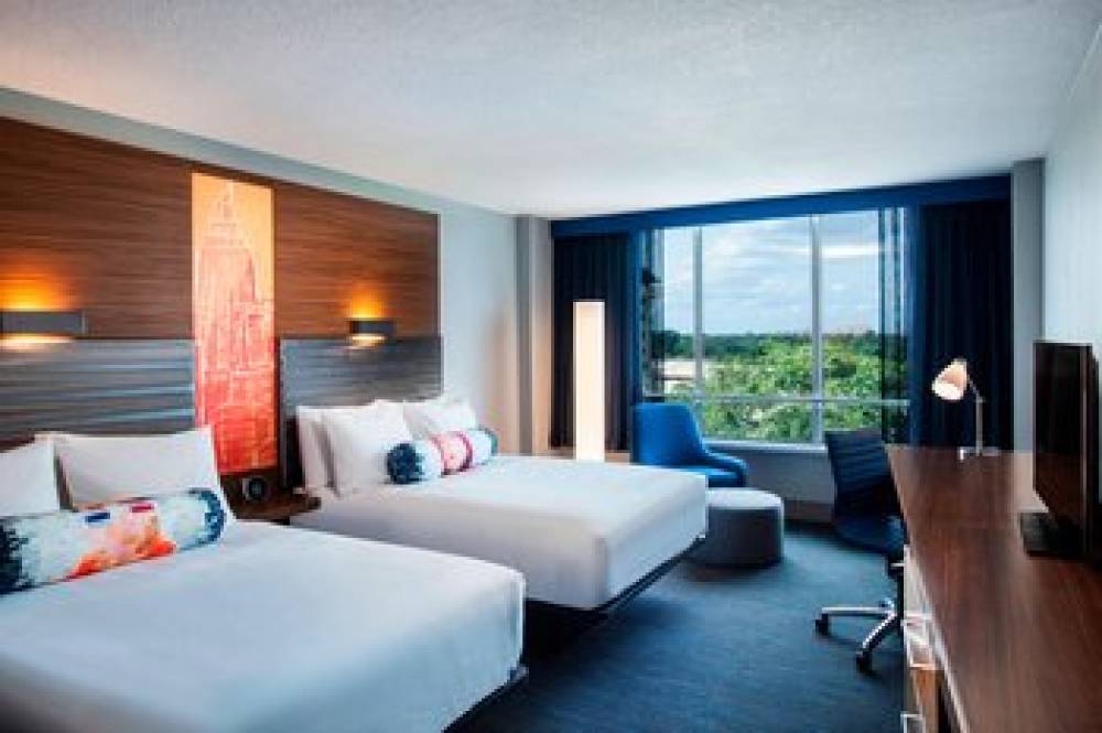 Aloft Miami Dadeland 4