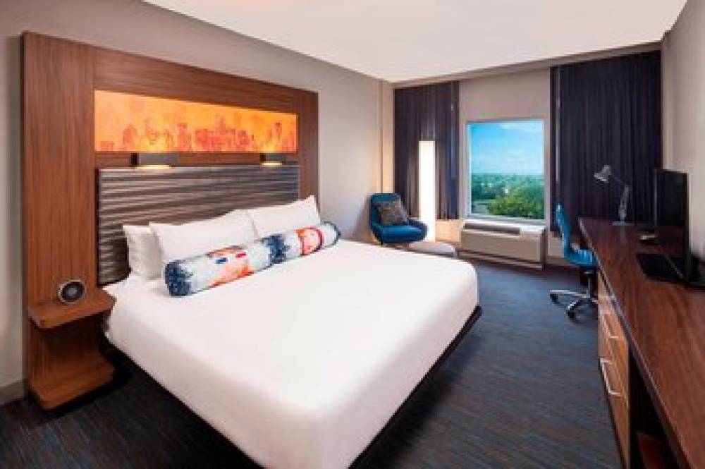 Aloft Miami Dadeland 5