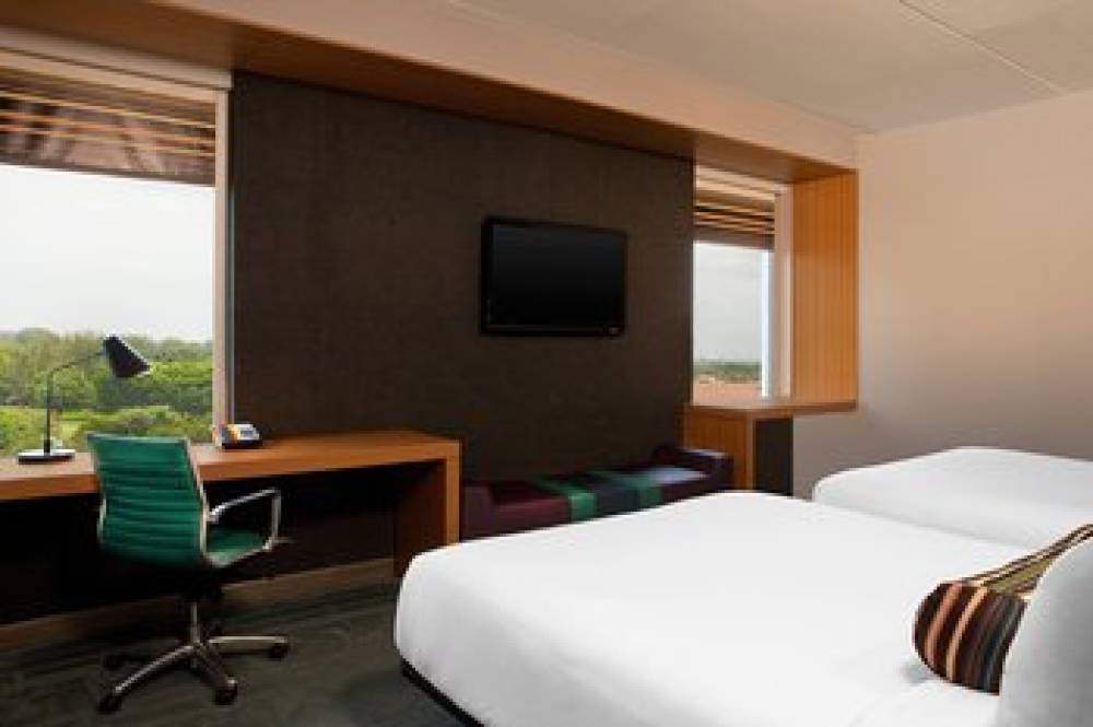 Aloft Miami Doral 5