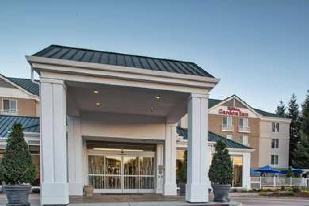 Aloft Mountain View 3