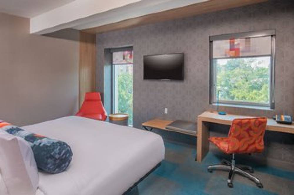 Aloft New York LaGuardia Airport 6