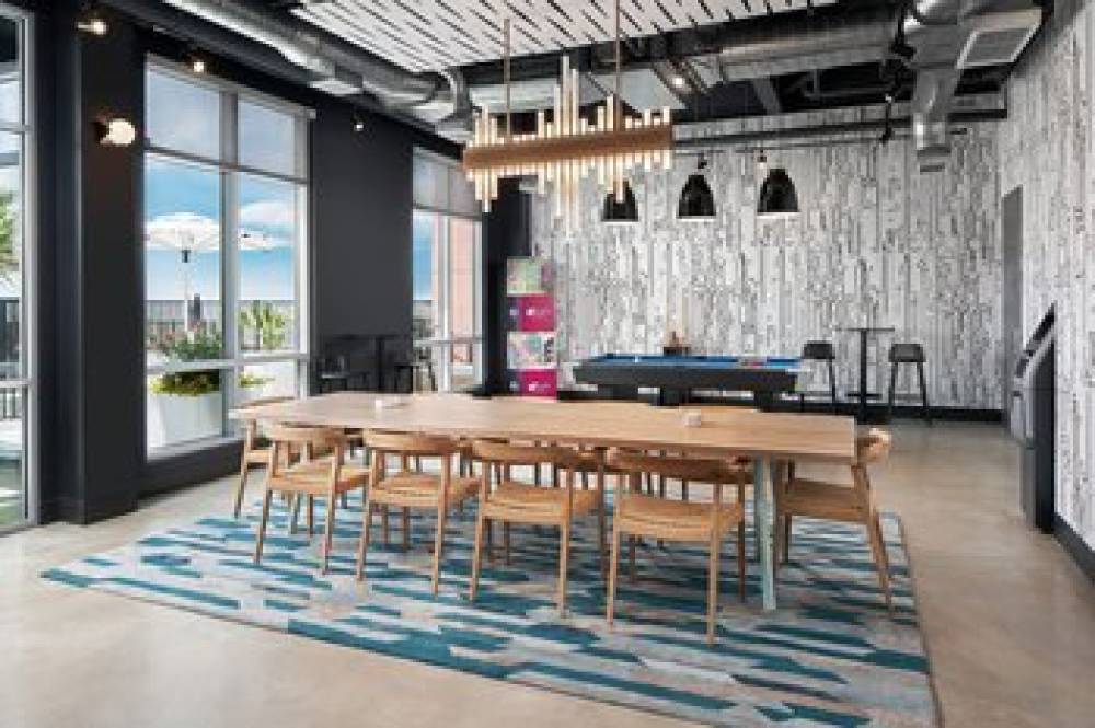 Aloft Ocean City 8